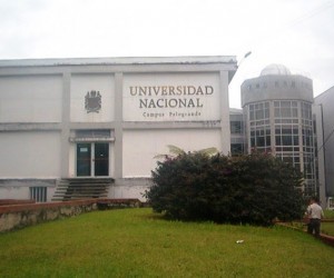 Univ. Nacional de Manizales - Campus Palogrande. Fuente: Panoramio.com Por: Arnin Trujillo Agudelo